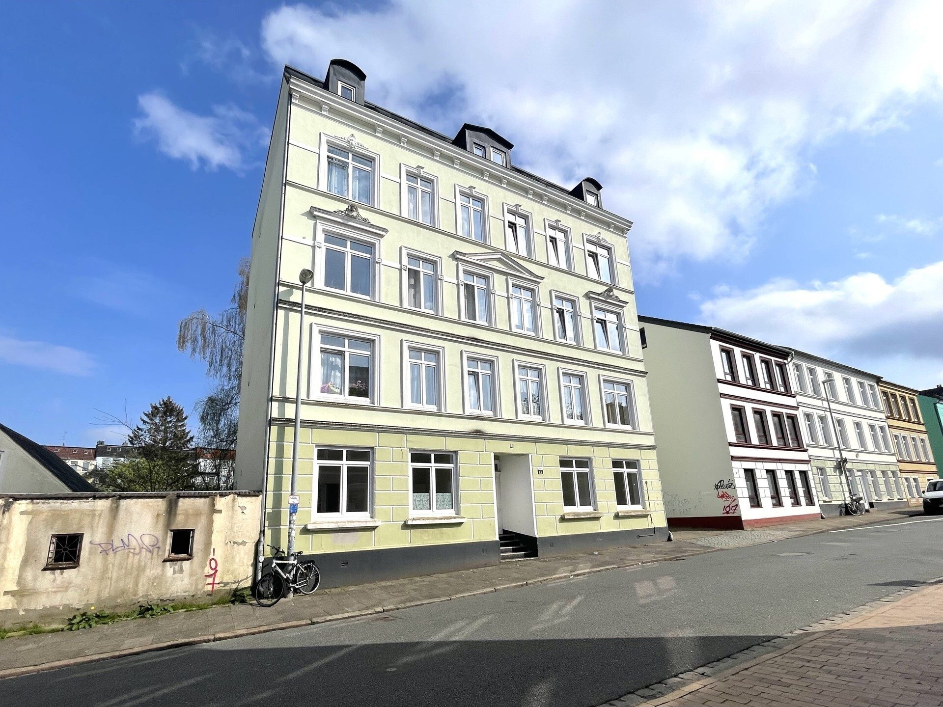 Immobilienangebot - Flensburg / Neustadt - Alle - EG-Wohnung mit 3 Zimmern in Flensburg! Zentrale Lage & durchdachter Grundriss!