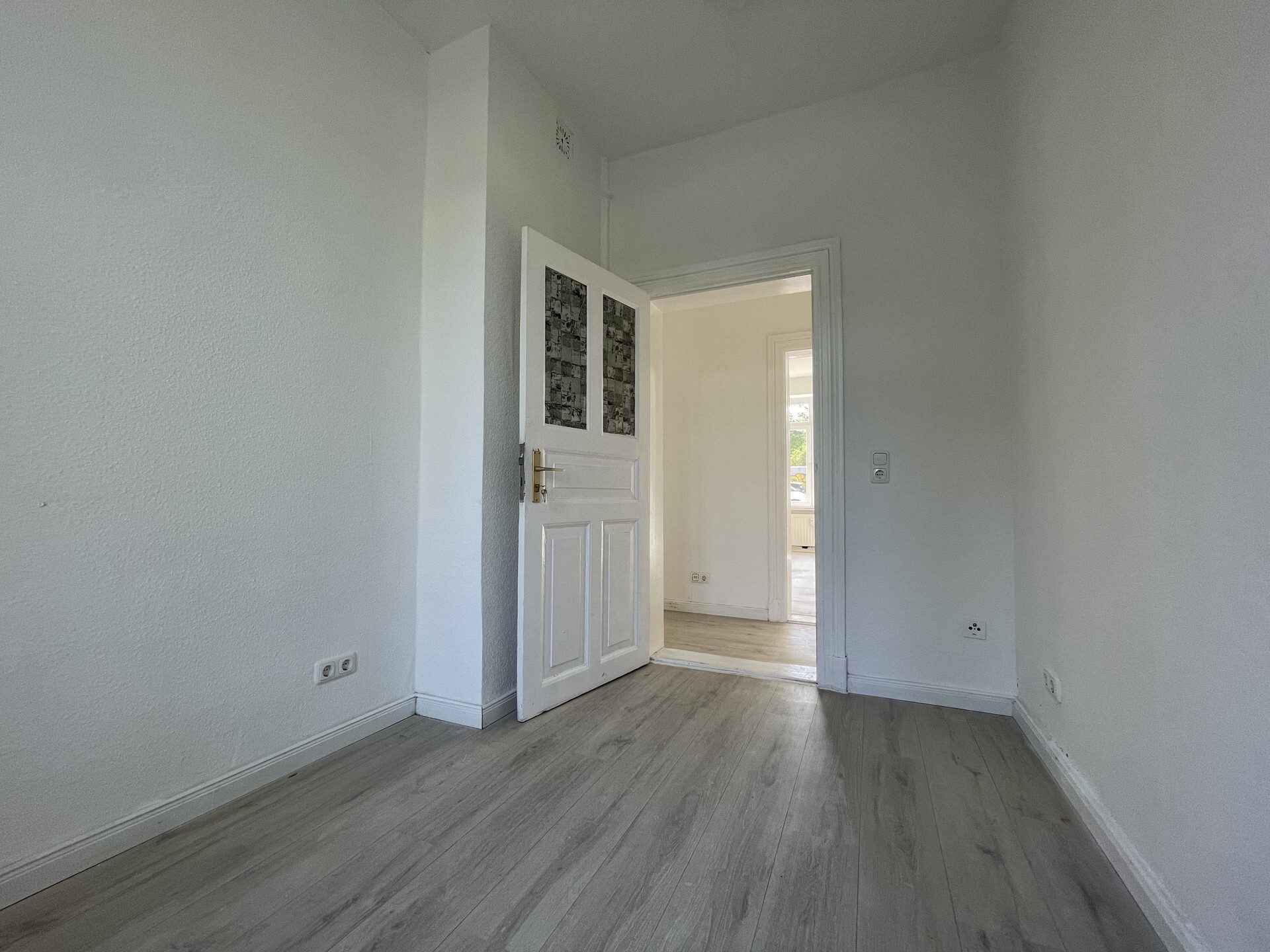 Immobilienangebot - Flensburg / Neustadt - Alle - Zentral in Flensburg: 3-Zimmer-Wohnung im Erdgeschoss mit durchdachter Aufteilung!