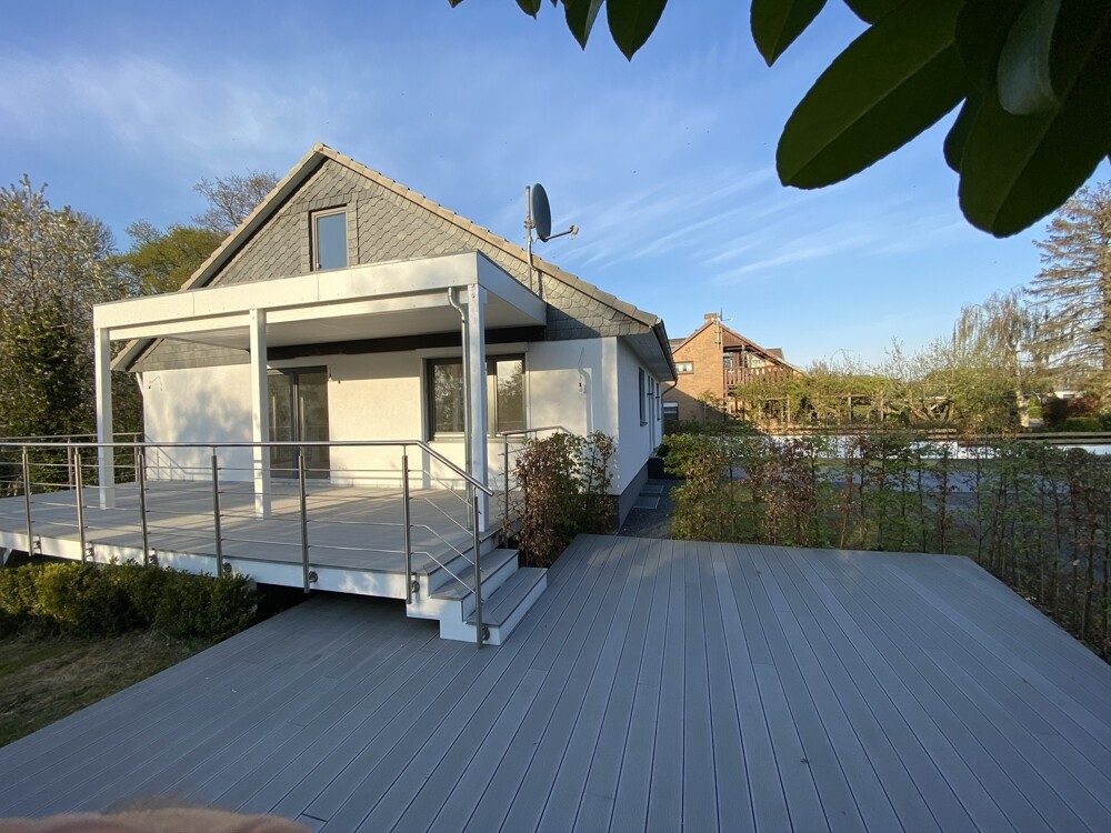 Immobilienangebot - Glücksburg (Ostsee) - Alle - Glücksburg -
Großzügiges, komplett modernisiertes EFH mit tollem Grdstk., Sackgassenendlage!