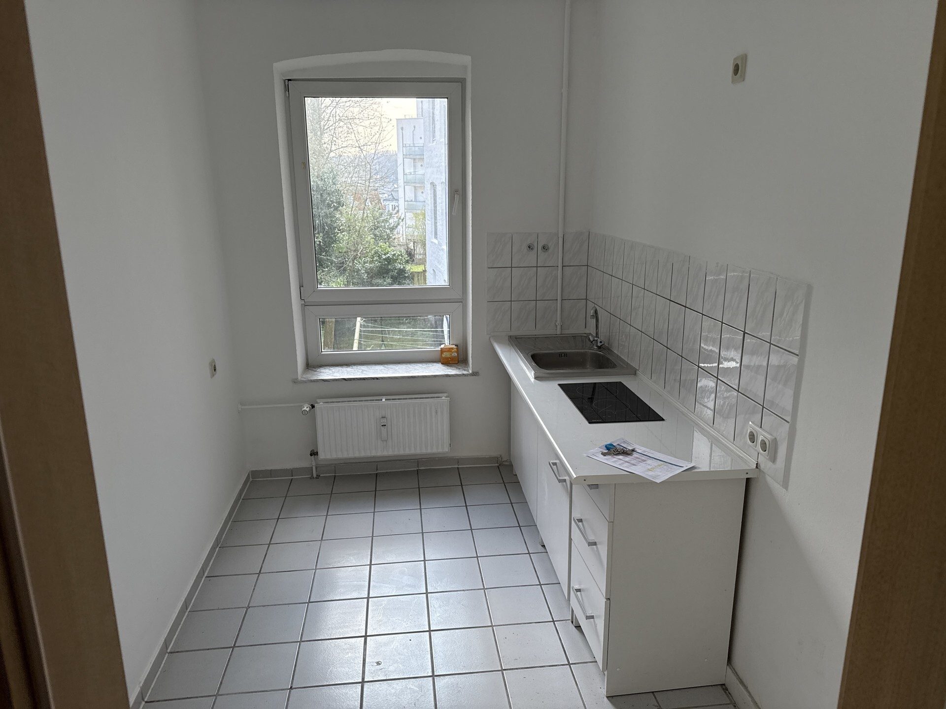 Immobilienangebot - Flensburg - Alle - Zentral in Flensburg: Helle Erdgeschosswohnung mit 3 Zimmern und praktischem Grundriss!