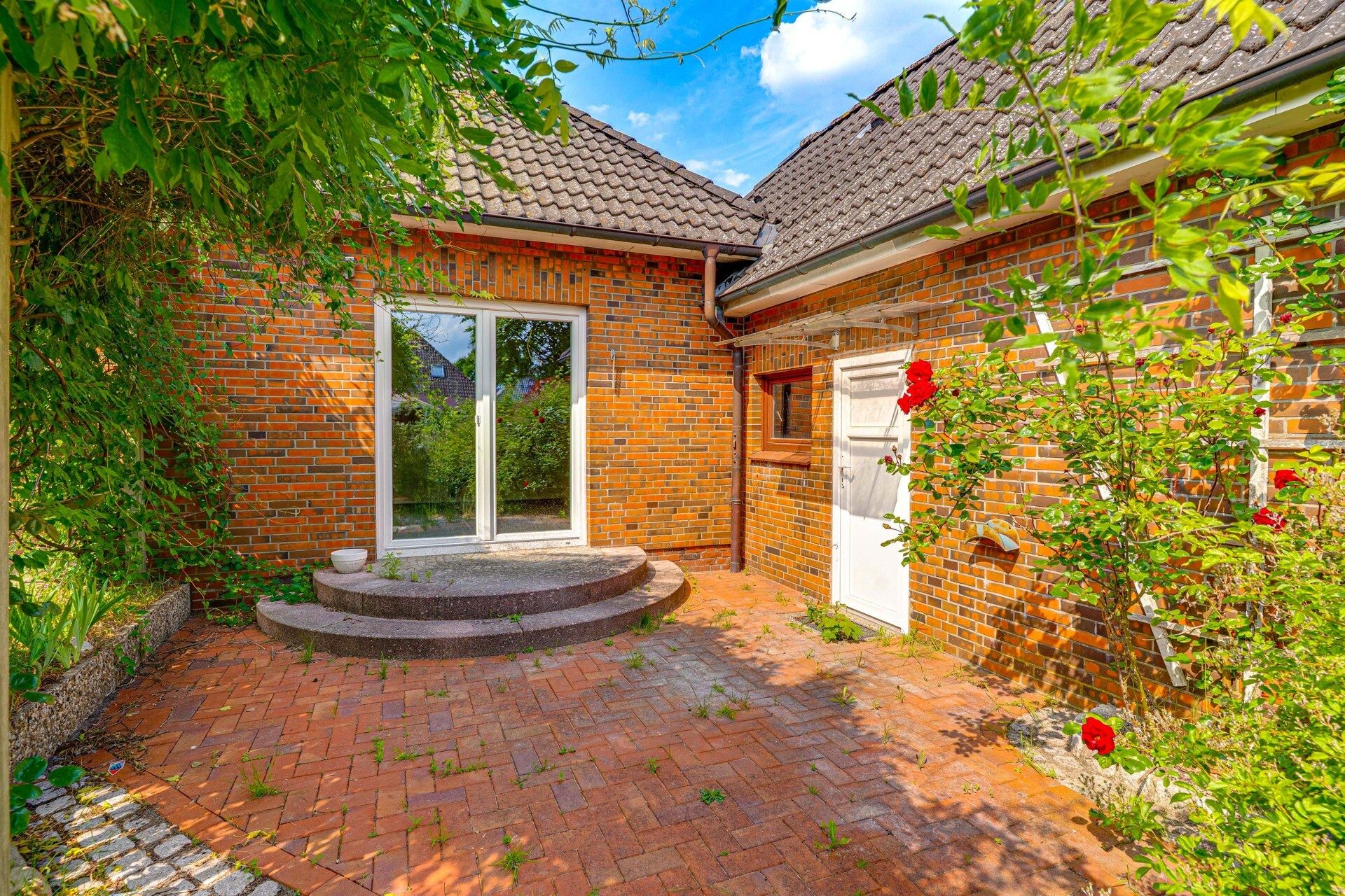 Immobilienangebot - Jübek - Alle - Viel Raum für Ihre Ideen: Entkerntes EFH mit 148 m² Wfl. auf 730 m² Grdstk. in Jübek!