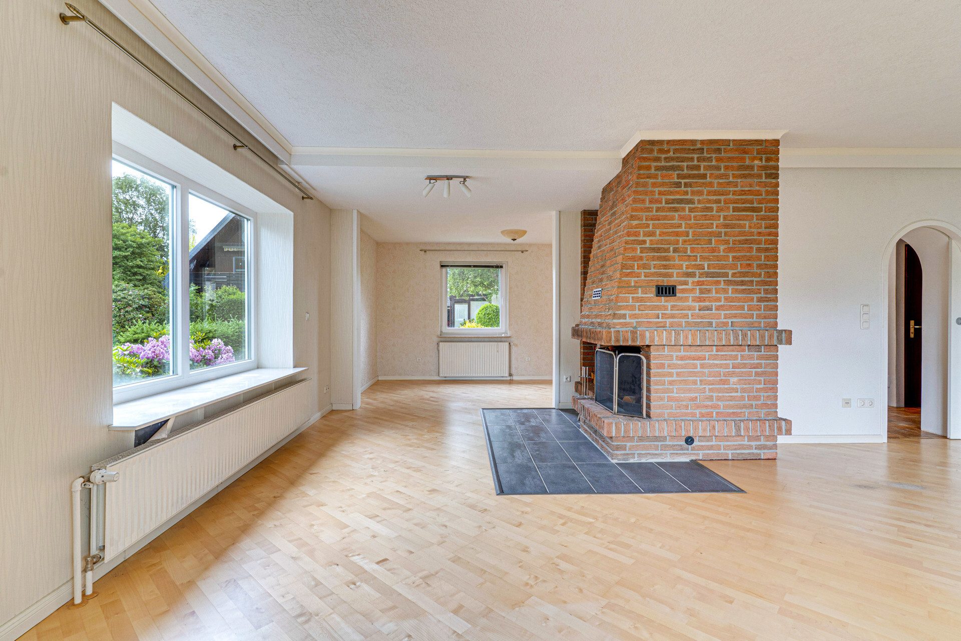 Immobilienangebot - Jübek - Alle - Viel Raum für Ihre Ideen: Entkerntes EFH mit 148 m² Wfl. auf 730 m² Grdstk. in Jübek!