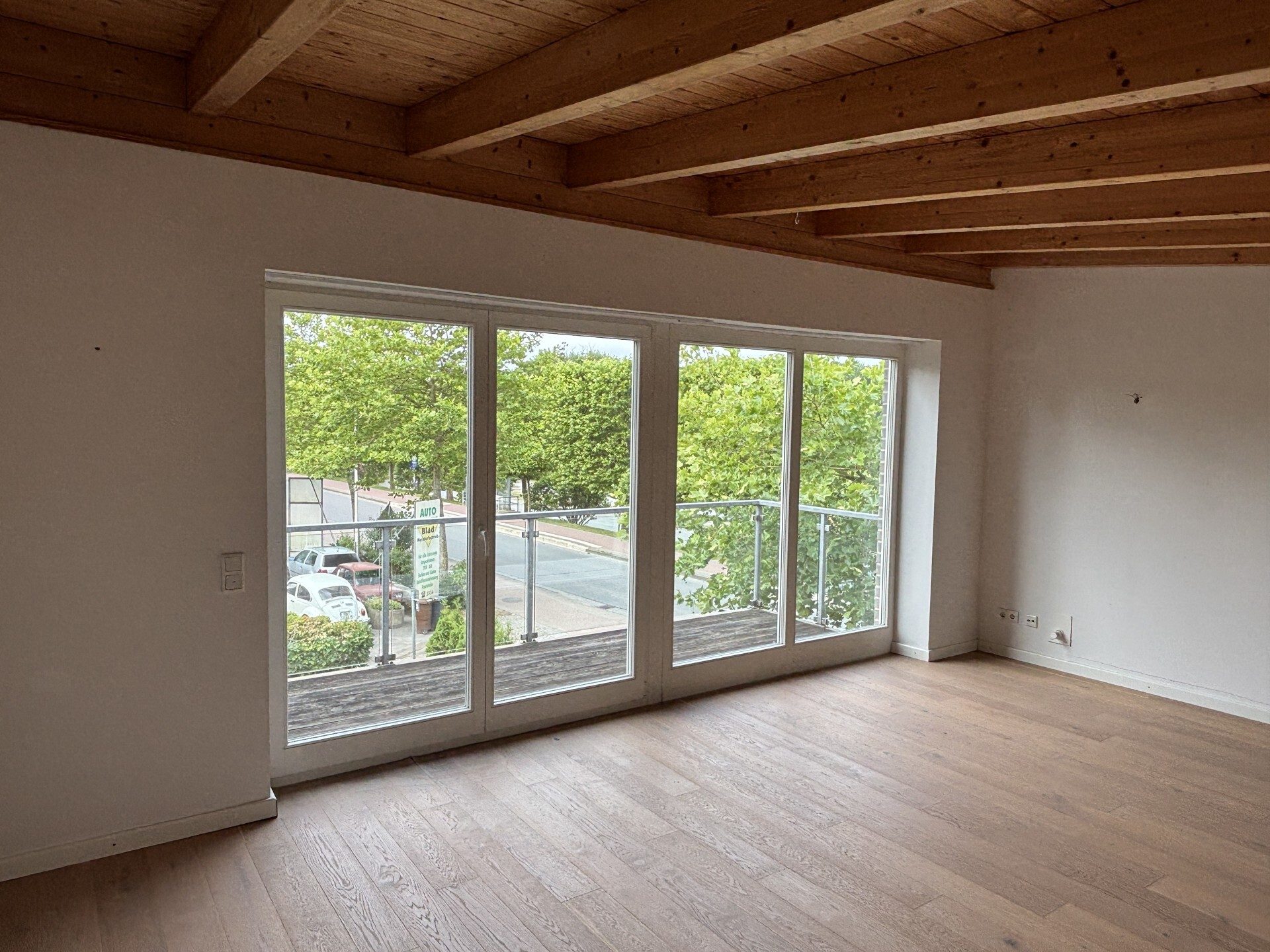 Immobilienangebot - Glücksburg - Alle - Anfragenstopp! Reihenendhaus mit 169 qm, 4 Zimmer,  2. Balkonen, Terrasse, EBK, Stellplatz, Fußbodenheizung