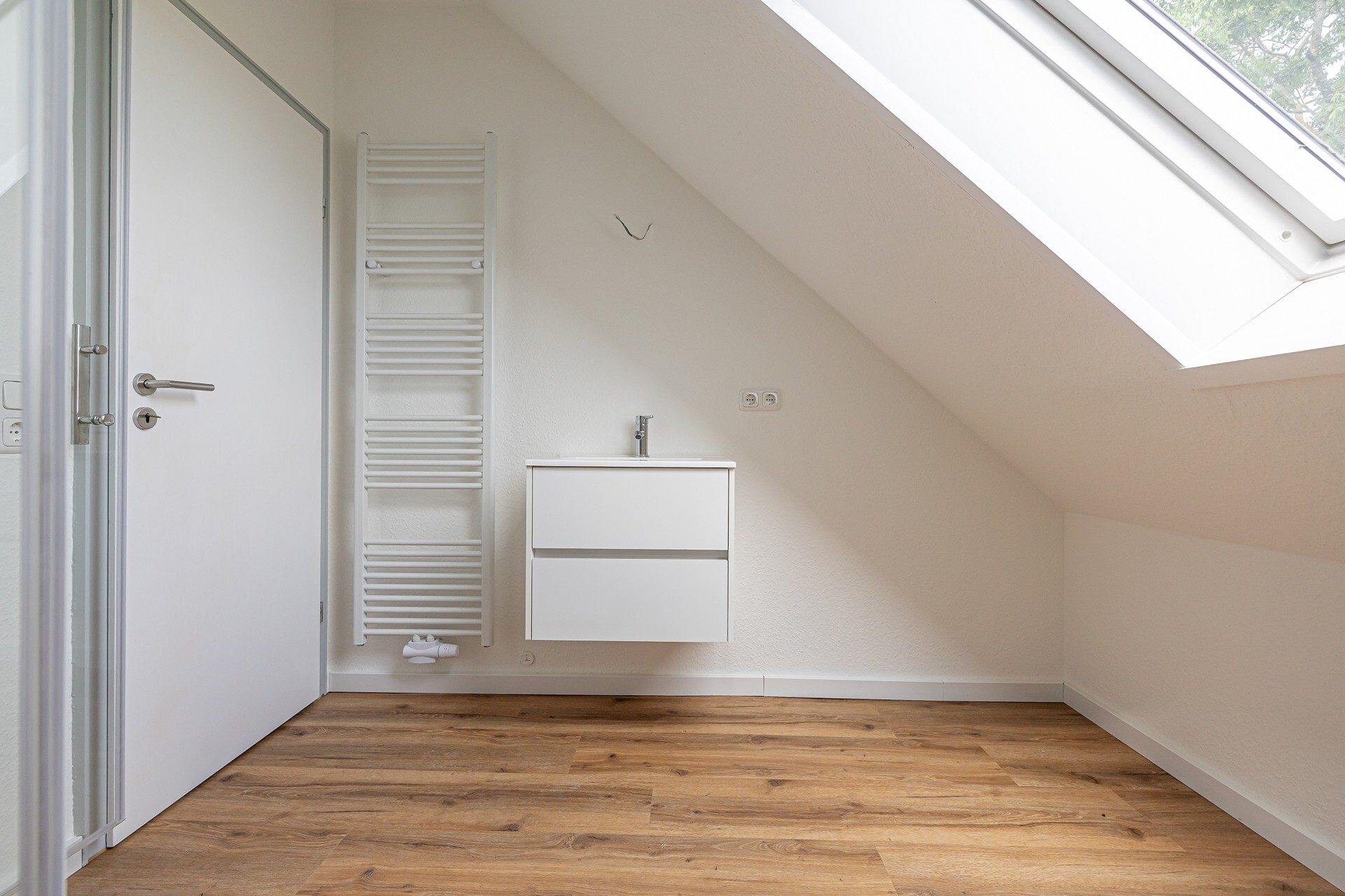 Immobilienangebot - Maasholm Bad - Alle - Wohnen am Wasser - EFH in Naturidylle am Feldrand! Zwei Wohneinheiten: 6 Zi.,175 m² Wfl.