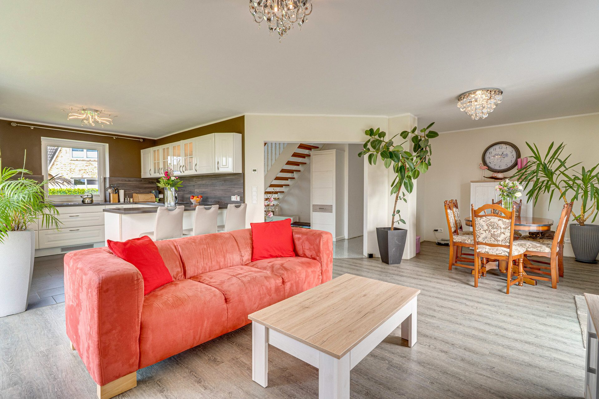 Immobilienangebot - Niebüll - Alle - Modernes Wohnen mit Weitblick – Einfamilienhaus auf großzügigem Eckgrundstück in Niebüll!