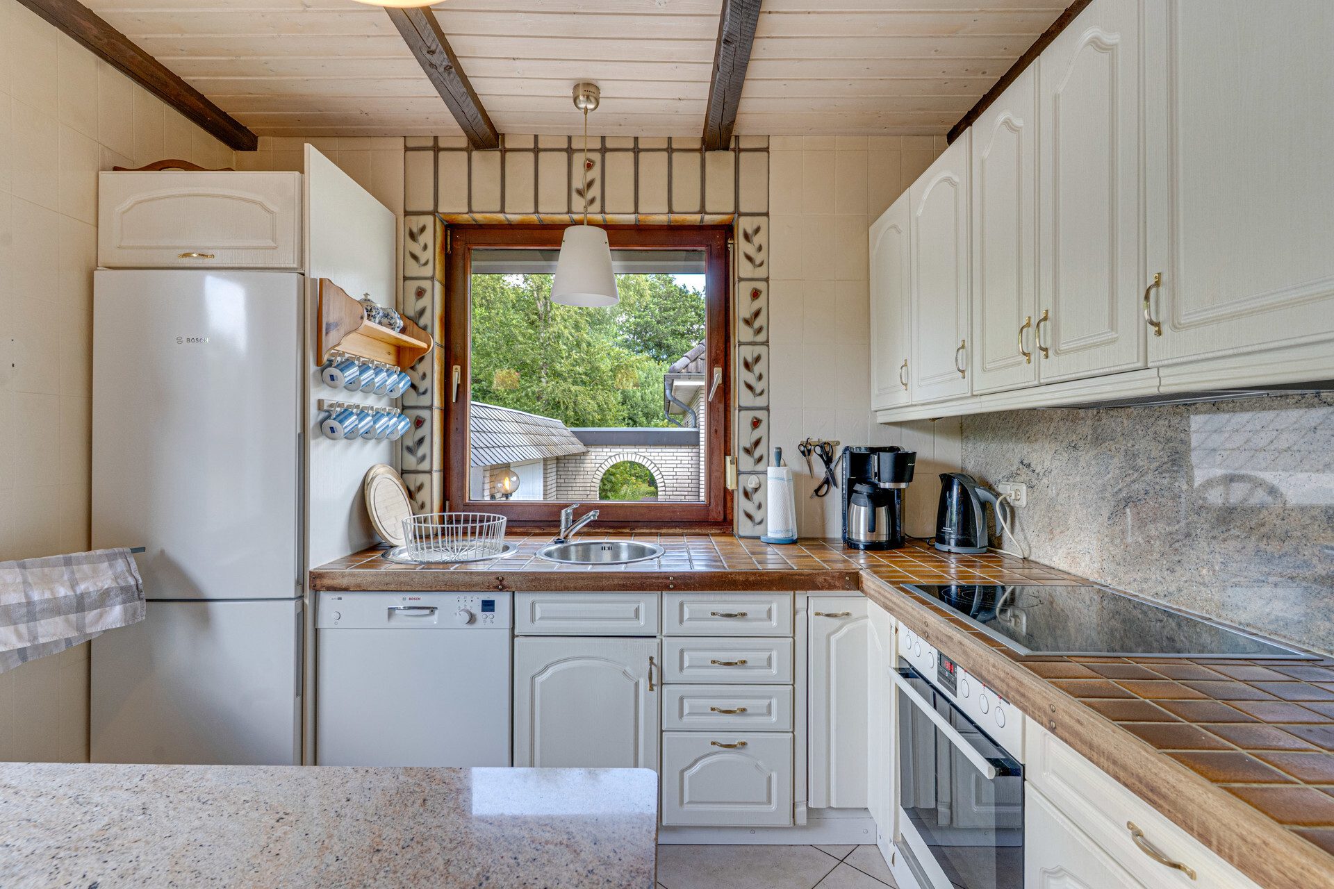 Immobilienangebot - Oeversee - Alle - Viel Platz für neue Ideen: Einfamilienhaus mit großem, idyllischen Garten an der Treene!