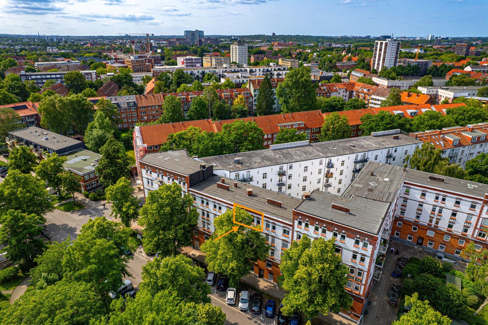Immobilienangebot - Hamburg - Alle - Barmbek-Süd: Charmante 2-Zimmer-Altbauwohnung in Hamburg – Nahe Eilbek Kanal & Stadtpark