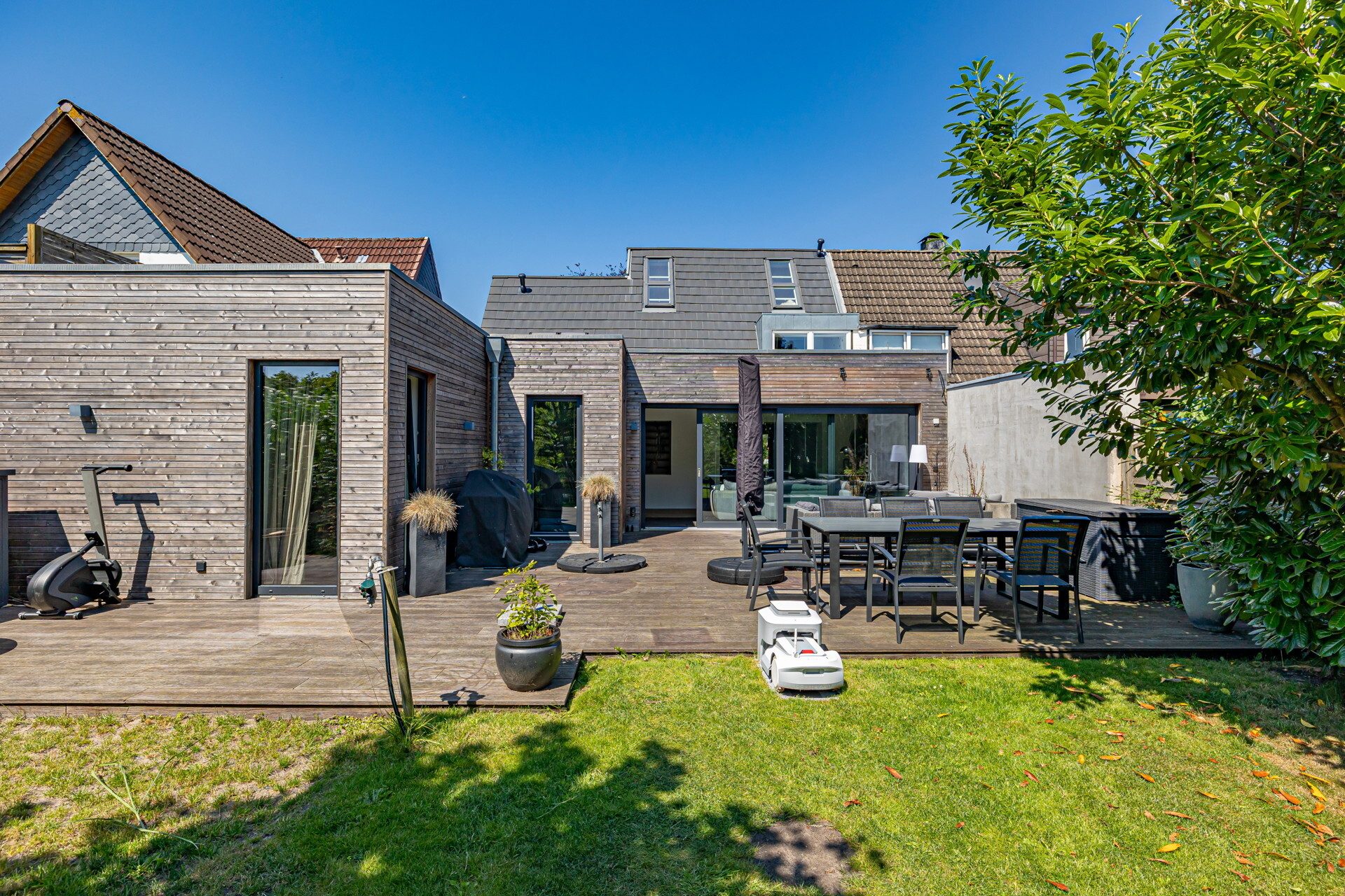Immobilienangebot - Harrislee - Alle - Harrislee: Modernisiertes Reihenhaus mit 
beeindruckenden 169 m² Wohnfläche