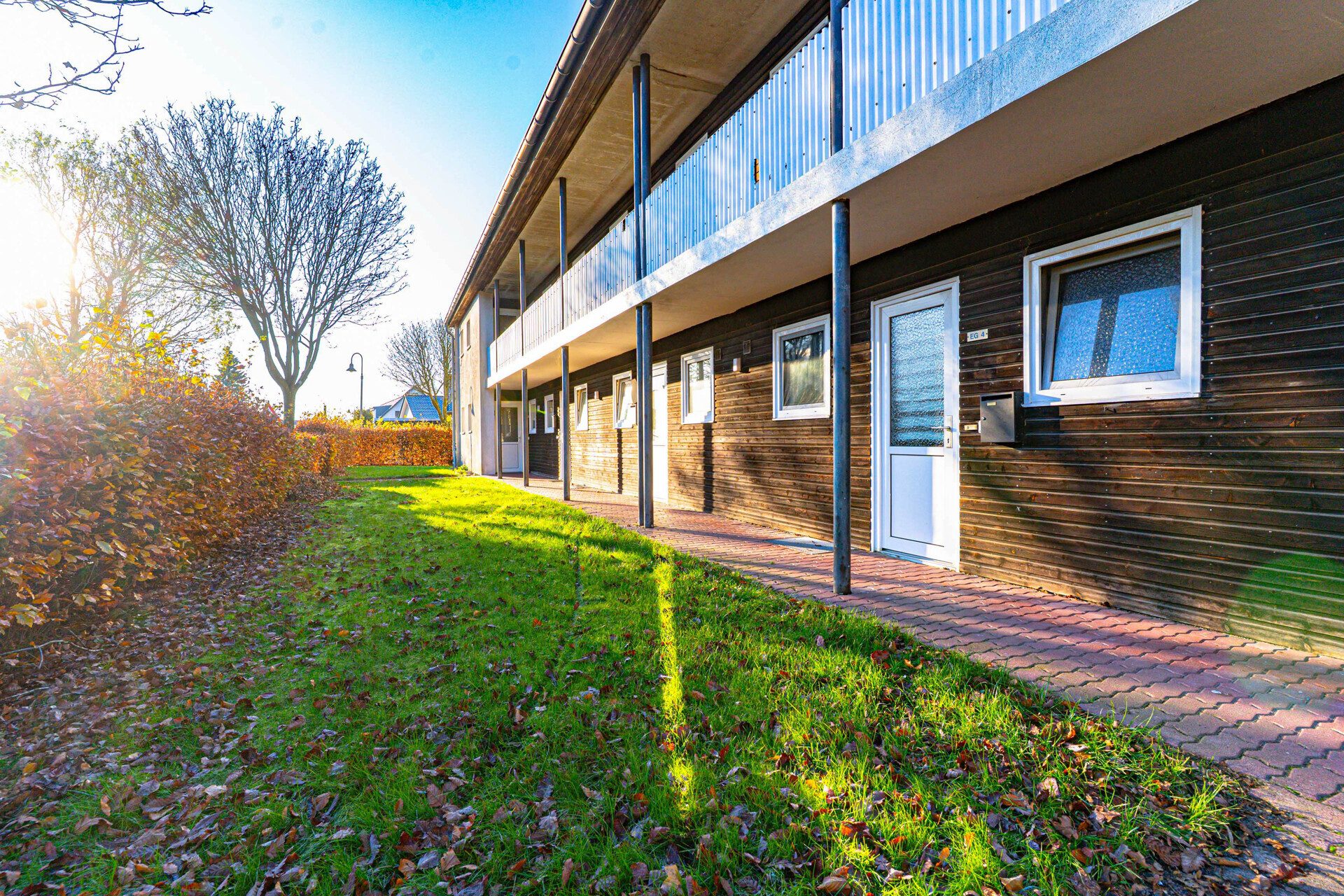 Immobilienangebot - Wees - Alle - Attraktive Kapitalanlage: Vollvermietetes MFH mit 24 WE in Wees! Gute Substanz & gute Rendite!