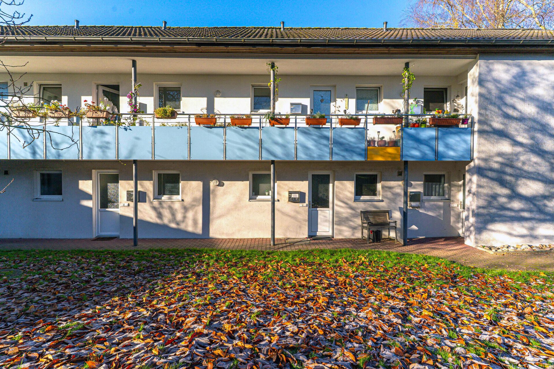 Immobilienangebot - Wees - Alle - Attraktive Kapitalanlage: Vollvermietetes MFH mit 24 WE in Wees! Gute Substanz & gute Rendite!