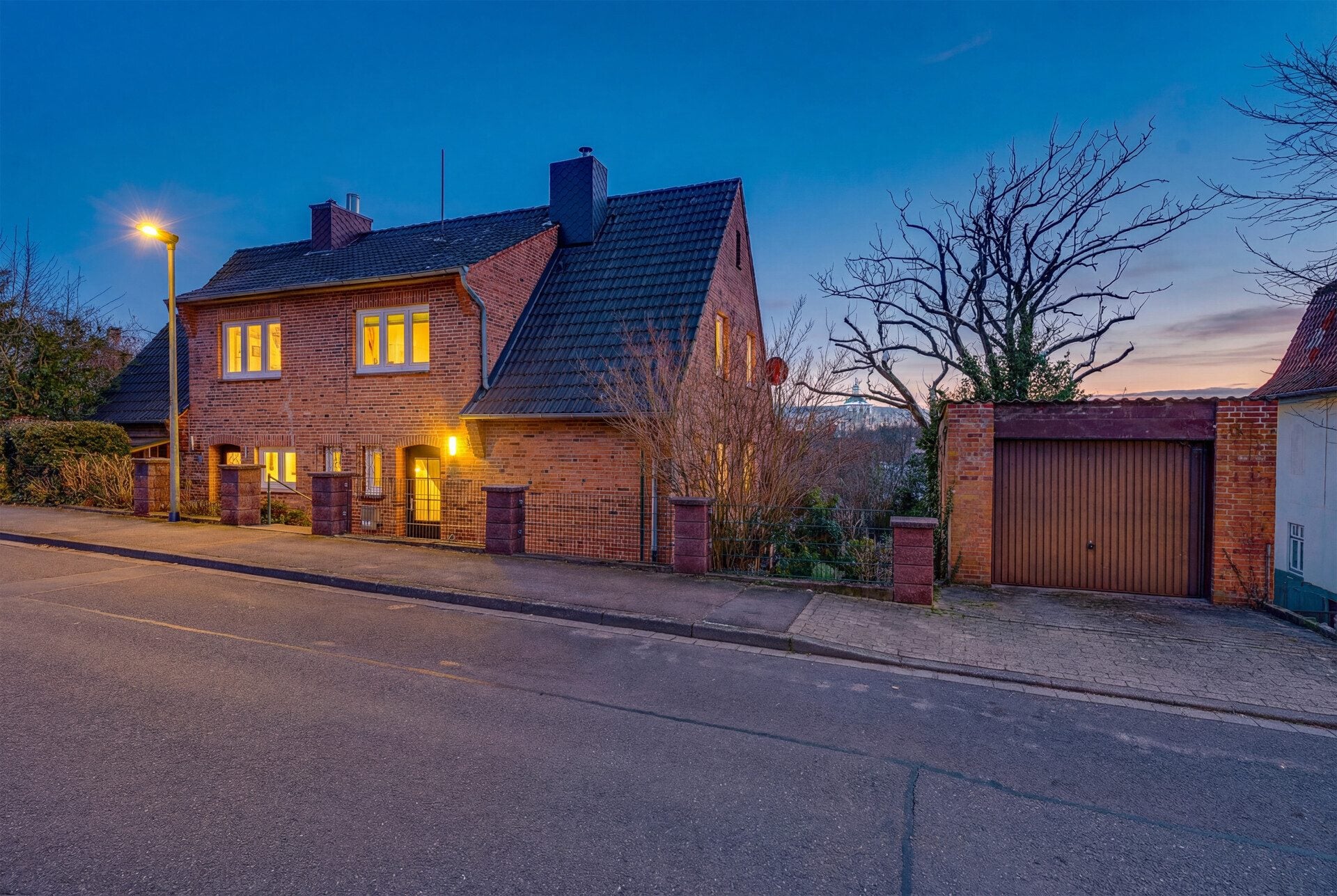 Immobilienangebot - Schleswig - Alle - Wohnen mit Weitblick: DHH mit 153qm Wfl/Nfl., großem Garten, Balkon, Terrasse & direkter Schlossnähe!
