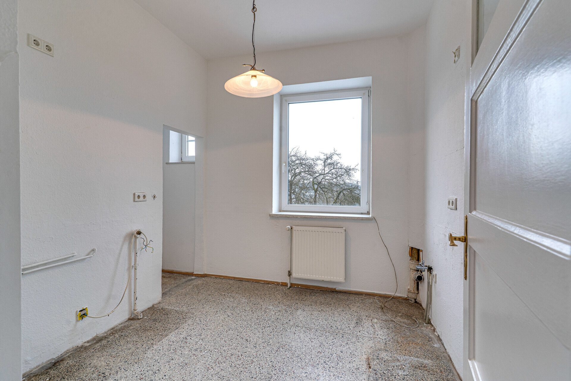 Immobilienangebot - Schleswig - Alle - Charmantes MFH in ruhiger Lage mit 3 freien WE & S/W-Garten! Ideal für Eigennutzung oder Vermietung!