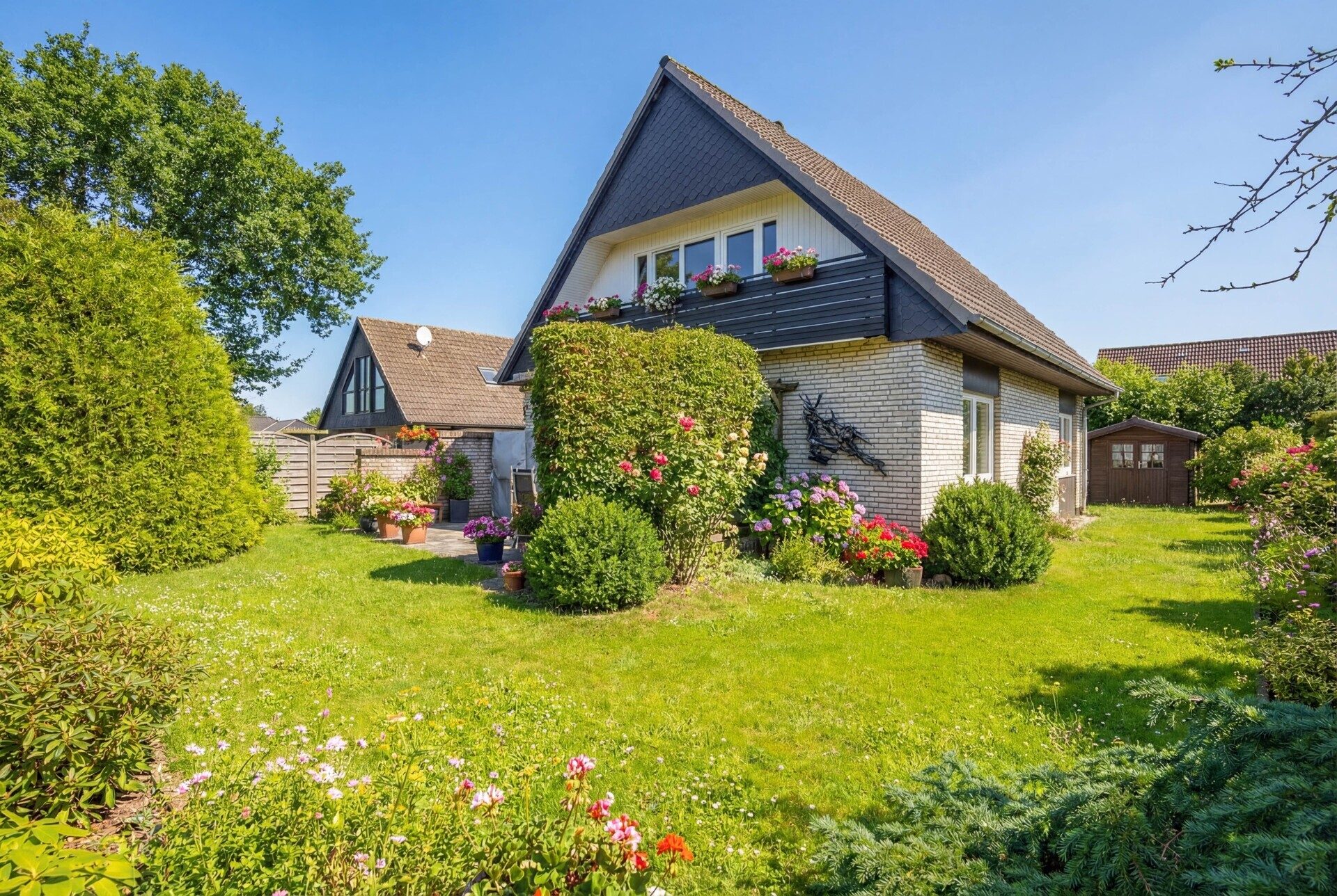 Immobilienangebot - Flensburg - Alle - FL-Weiche: Familienfreundliches Einfamilienhaus mit viel Platz und neuer Fernwärmestation (2026)