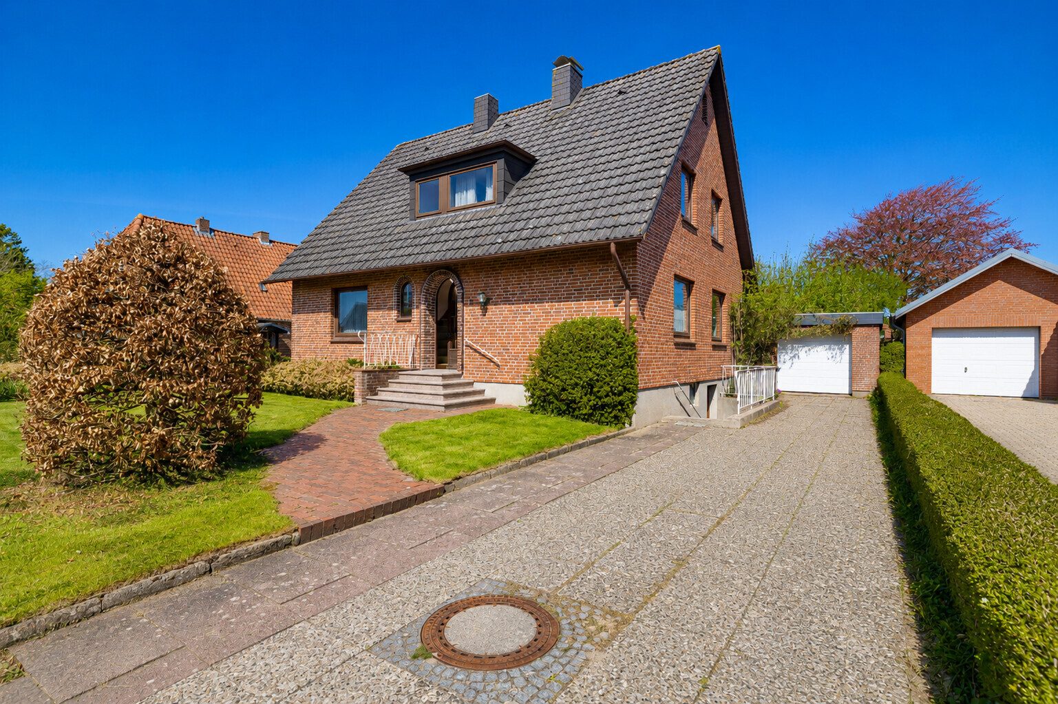 Immobilienangebot - Sterup - Alle - Sterup: Ein Zuhause voller Möglichkeiten – 6 Zimmer, Vollkeller & sonniger Garten