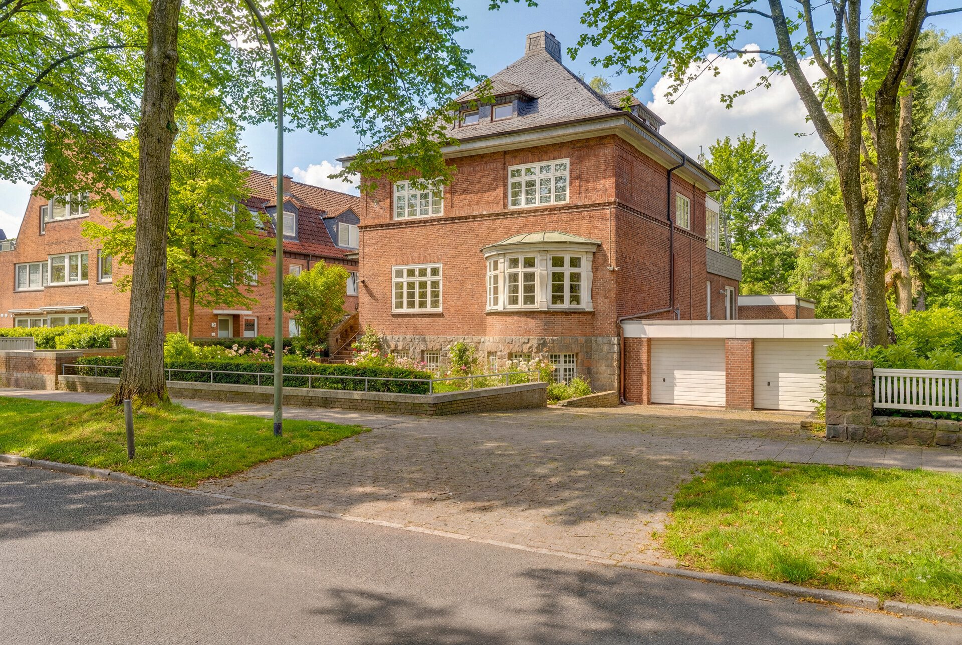 Immobilienangebot - Flensburg - Alle - Einzigartiges Anwesen mit besonderer Vielfalt in bester Lage der Westlichen Höhe!