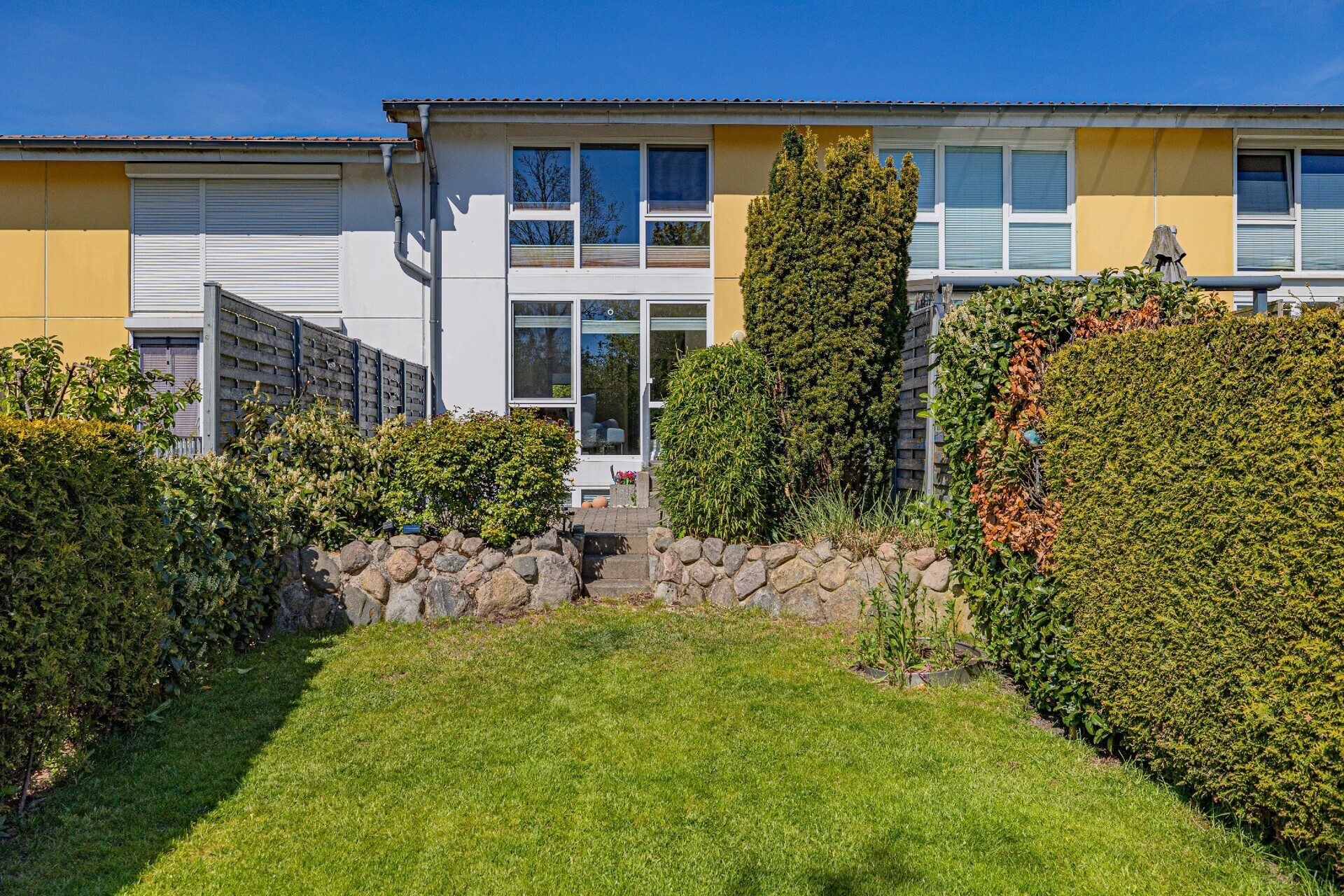 Immobilienangebot - Flensburg / Tarup - Alle - Ankommen, wohlfühlen und Zuhause sein – familienfreundliches Reihenmittelhaus in Flensburg-Tarup