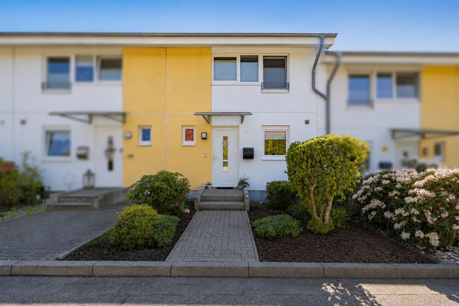 Immobilienangebot - Flensburg / Tarup - Alle - Ankommen, wohlfühlen und Zuhause sein – familienfreundliches Reihenmittelhaus in Flensburg-Tarup
