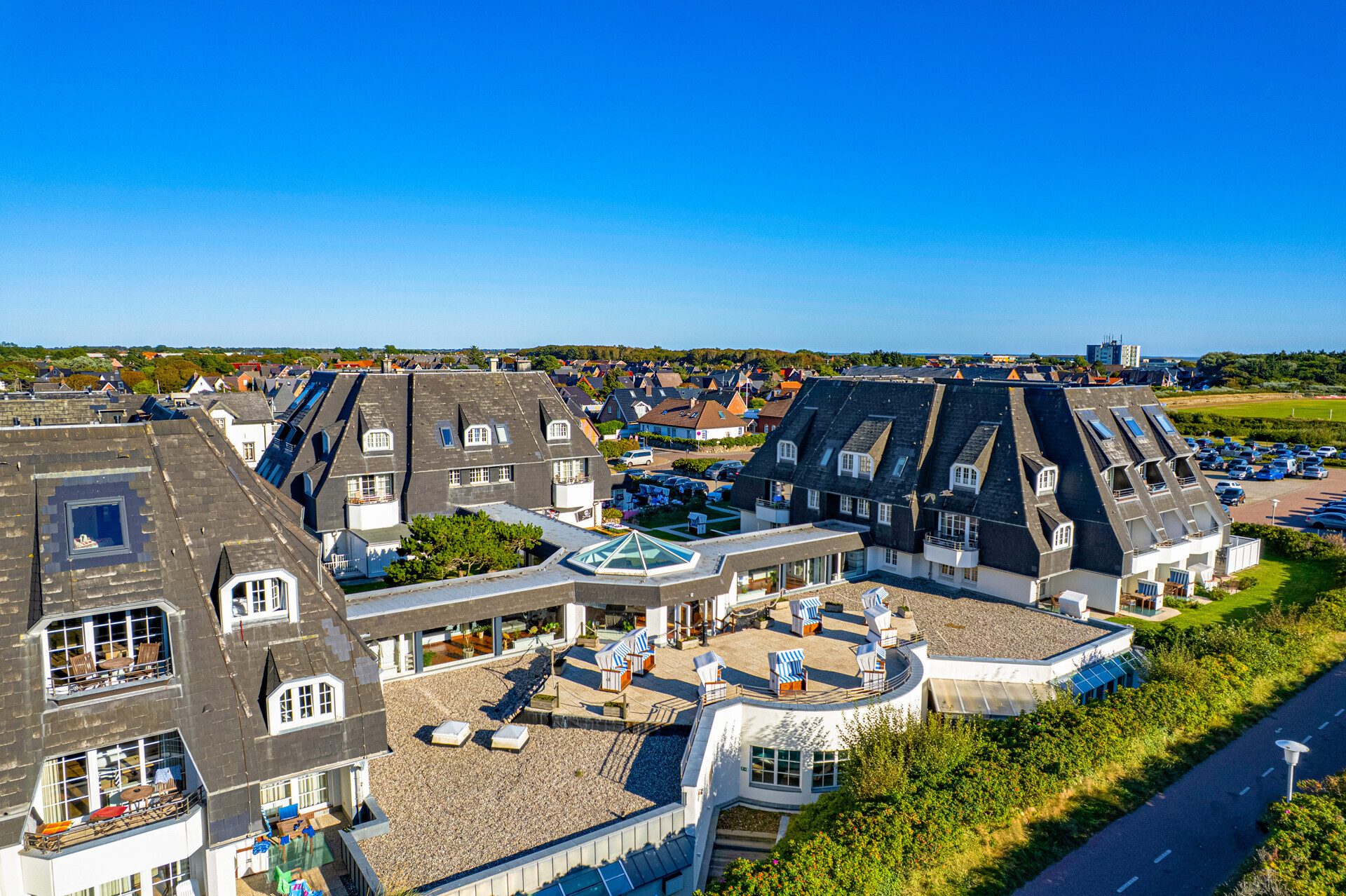 Immobilienangebot - Westerland - Alle - Sylt genießen, Rendite sichern: Ihr Appartement im Dorint Strandresort!