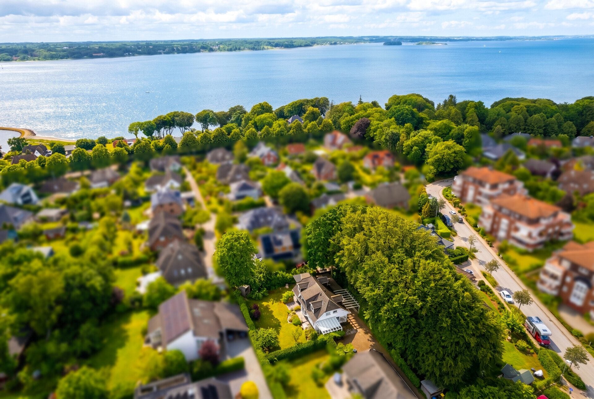 Immobilienangebot - Flensburg - Alle - Solitüde: Gepflegtes Einfamilienhaus mit großzügigem Grundstück und Privatsphäre