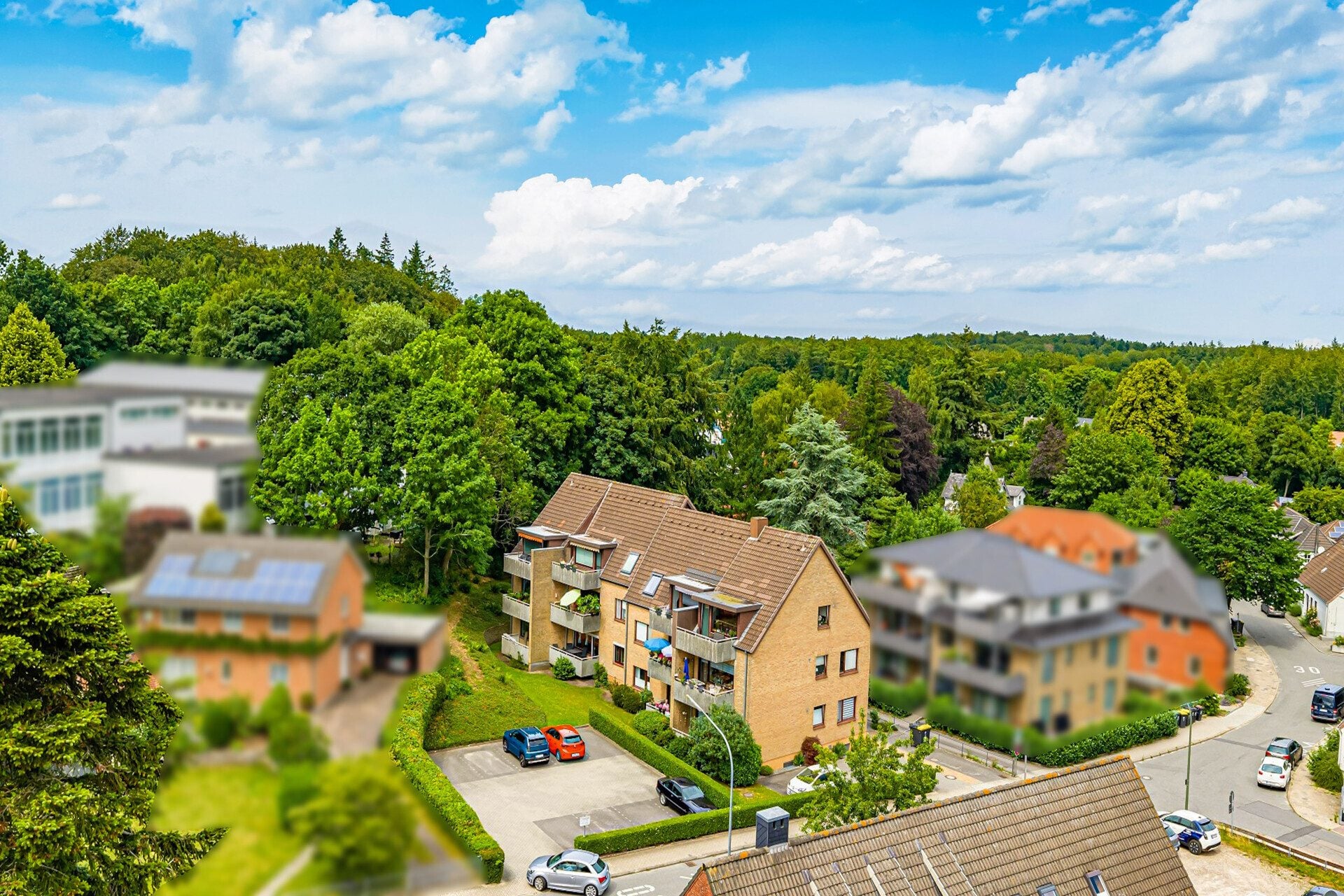 Immobilienangebot - Glücksburg - Alle - Mitten in Glücksburg: Modernisierte 2-Zimmer-Wohnung mit Balkon, Stellplatz und Keller