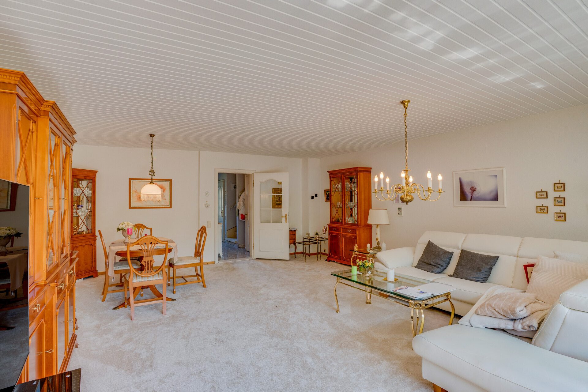 Immobilienangebot - Flensburg - Alle - Gepflegtes Zuhause mit sonniger Terrasse, Stellplatz und praktischer Aufteilung