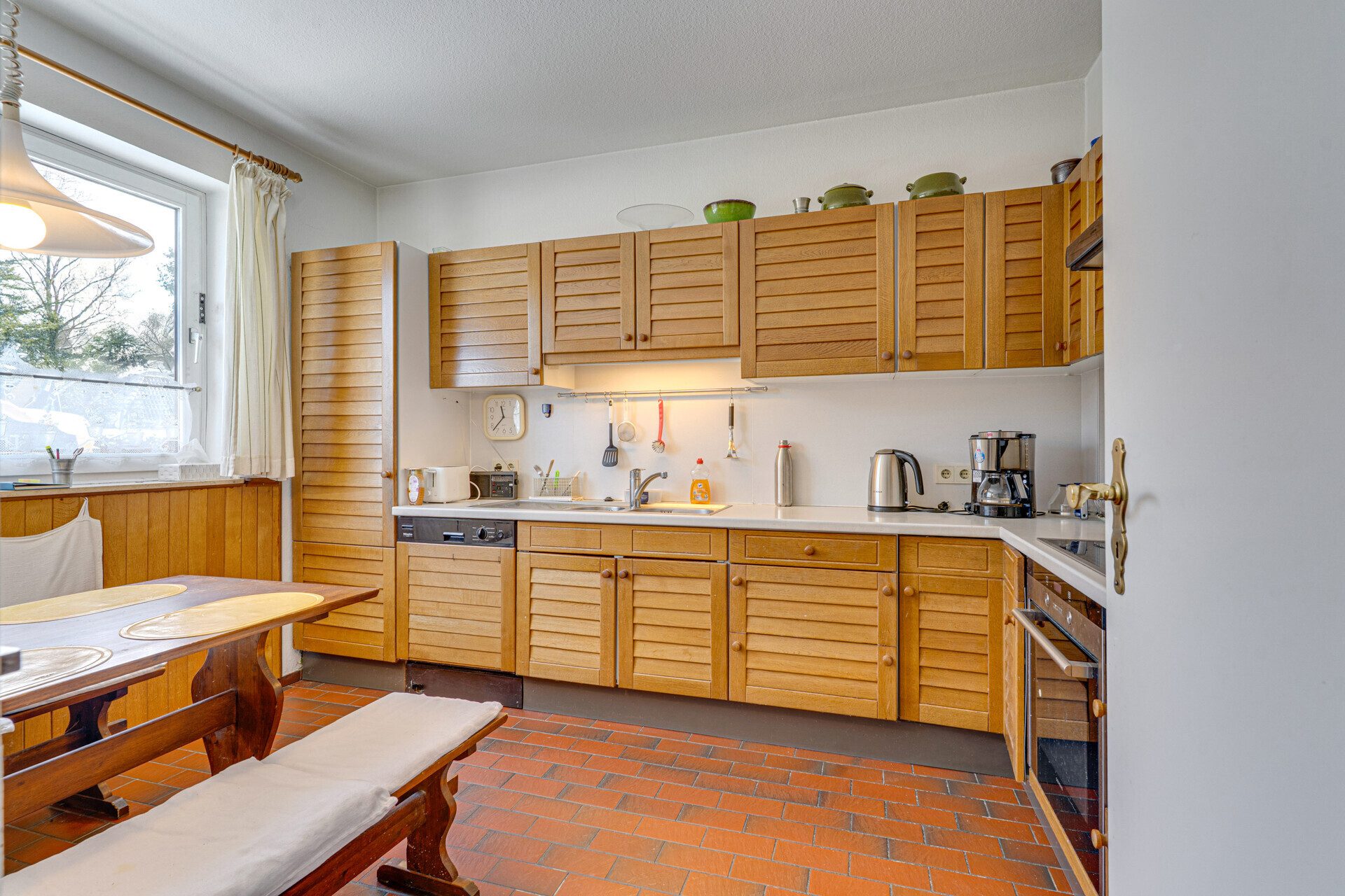 Immobilienangebot - Flensburg - Alle - Hier ist Platz fürs Leben: Großzügiges Zuhause auf ca. 144 m² Wfl. mit Garten & Garage in Bestlage!