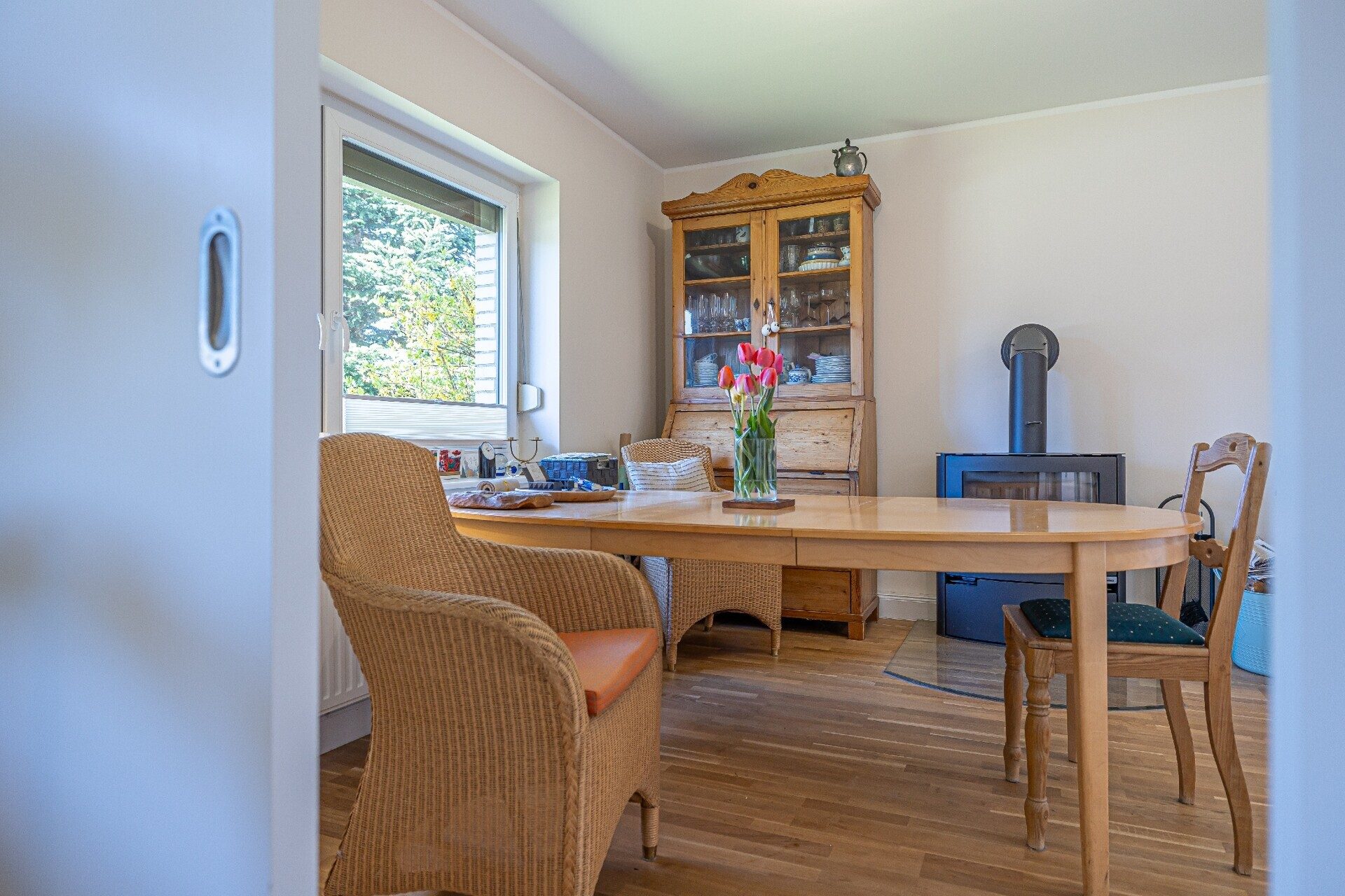 Immobilienangebot - Niesgrau - Alle - Modernisiertes EFH in Niesgrau – 10 Min. bis zur Ostsee, perfekt für Paare oder als Zweitwohnsitz