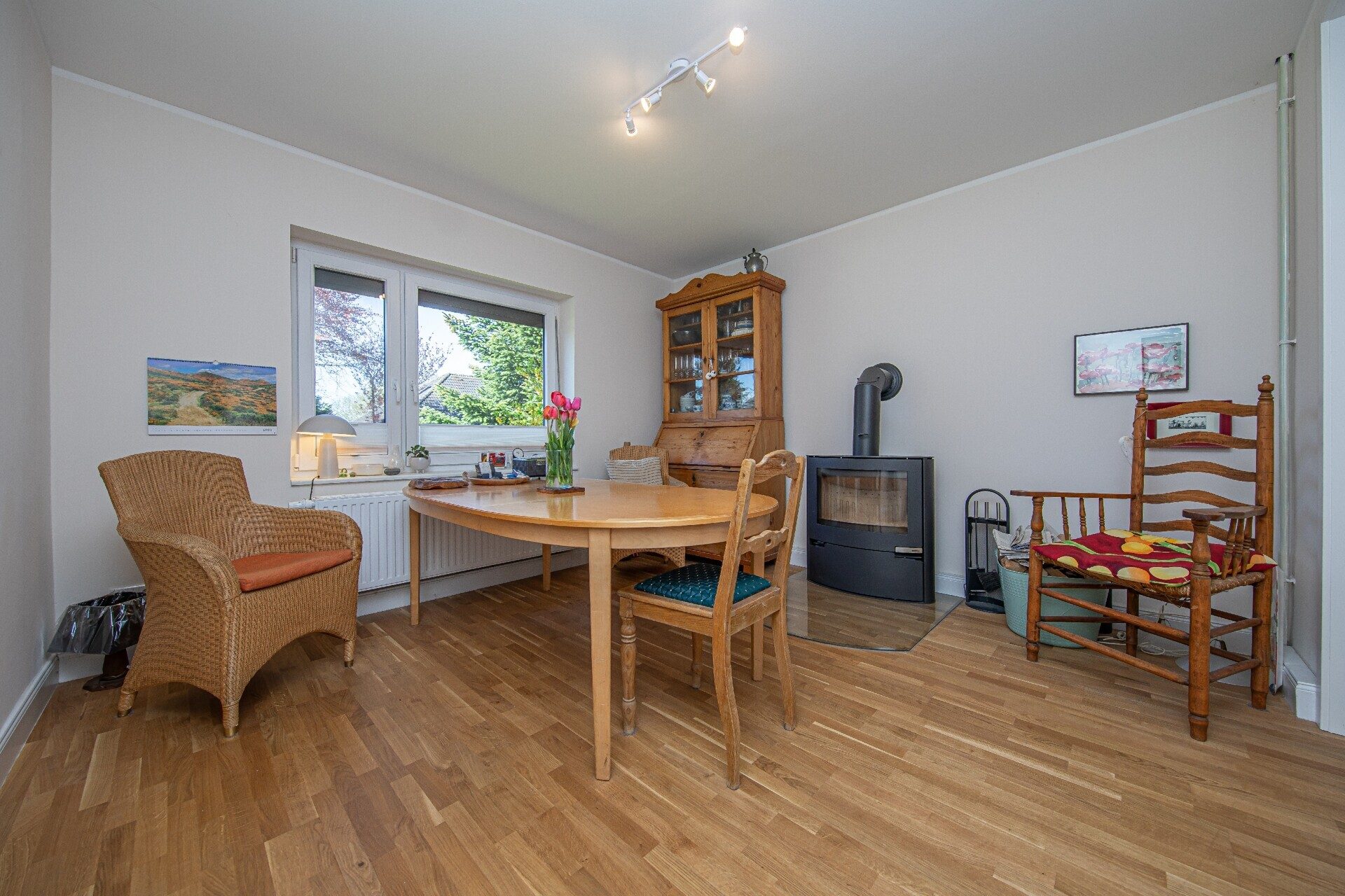 Immobilienangebot - Niesgrau - Alle - Modernisiertes EFH in Niesgrau – 10 Min. bis zur Ostsee, perfekt für Paare oder als Zweitwohnsitz