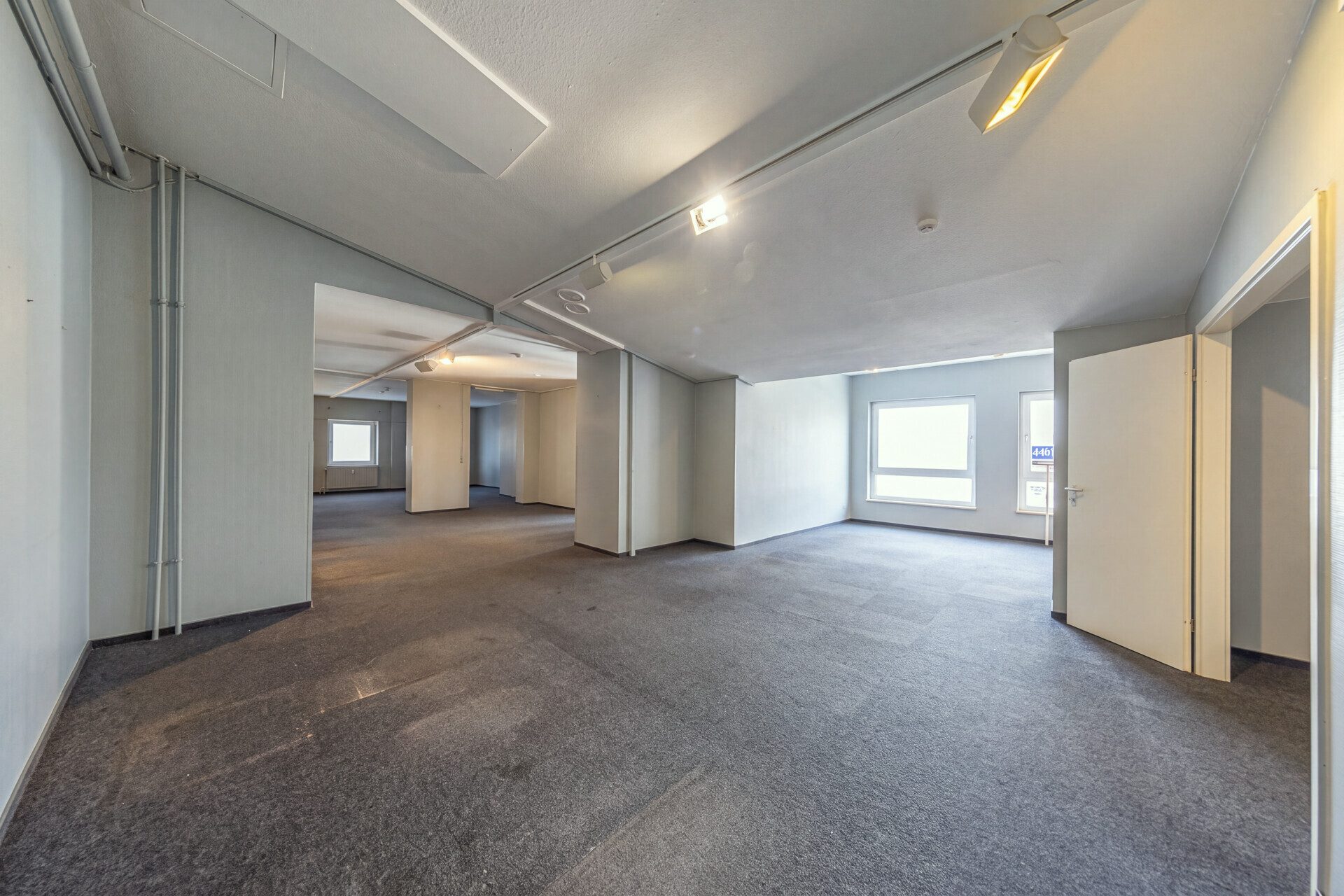 Immobilienangebot - Flensburg / Mürwik - Alle - Bestehende Erträge, freie Flächen & neue Möglichkeiten: Wohn- & Geschäftshaus in Flensburg-Mürwik!