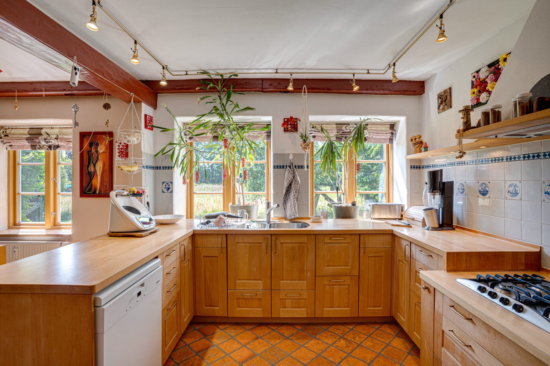 Immobilienangebot - Stolk - Alle - Idyllischer Resthof mit 3 WE, weiterem Ausbaupotenzial, Scheune und über 12.000 m² Grdstk.!