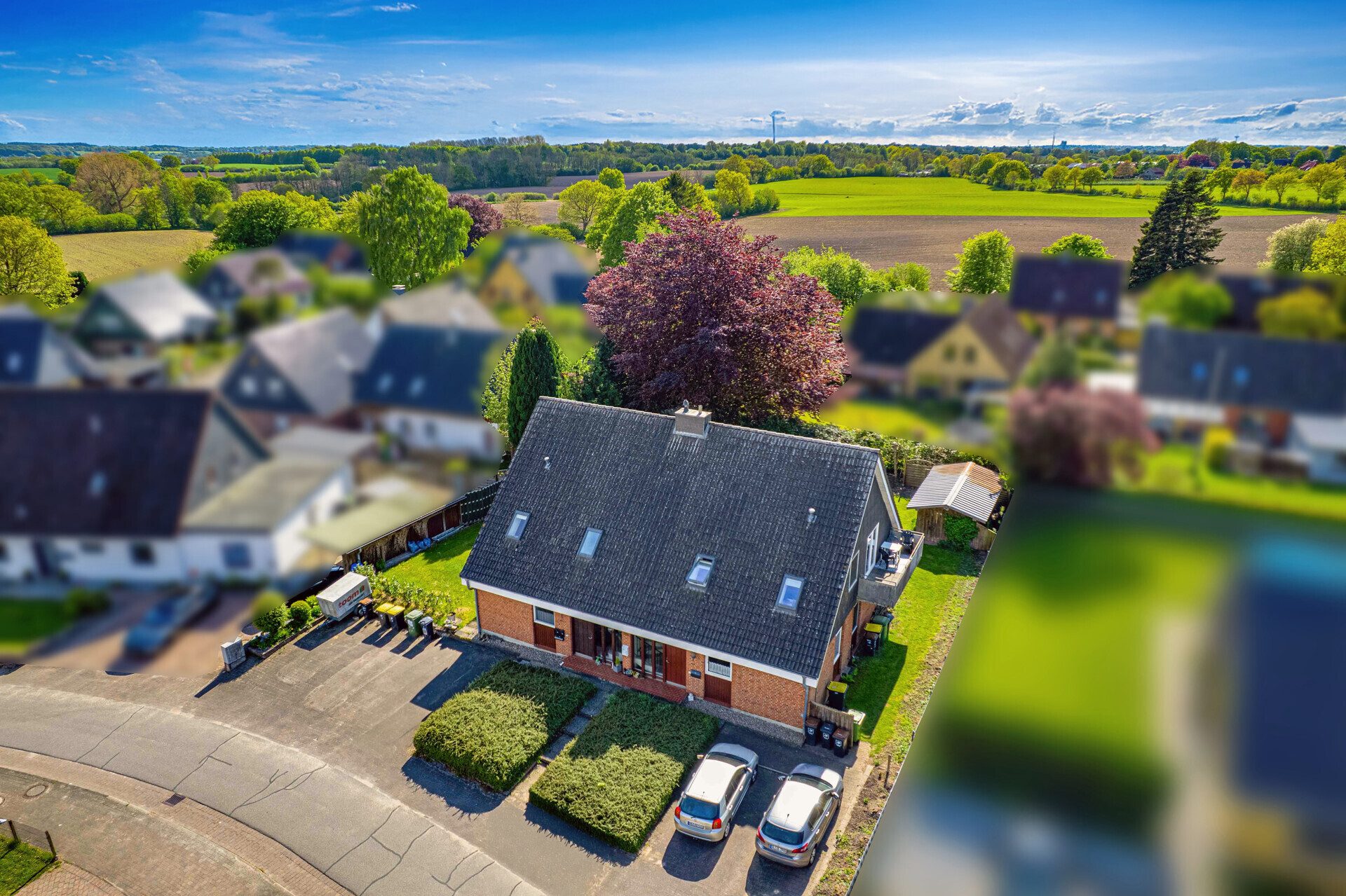 Immobilienangebot - Schaalby - Alle - Attraktive Kapitalanlage: MFH mit 4 WE, Vollkeller, 5 Stellplätzen & Entwicklungspotenzial!