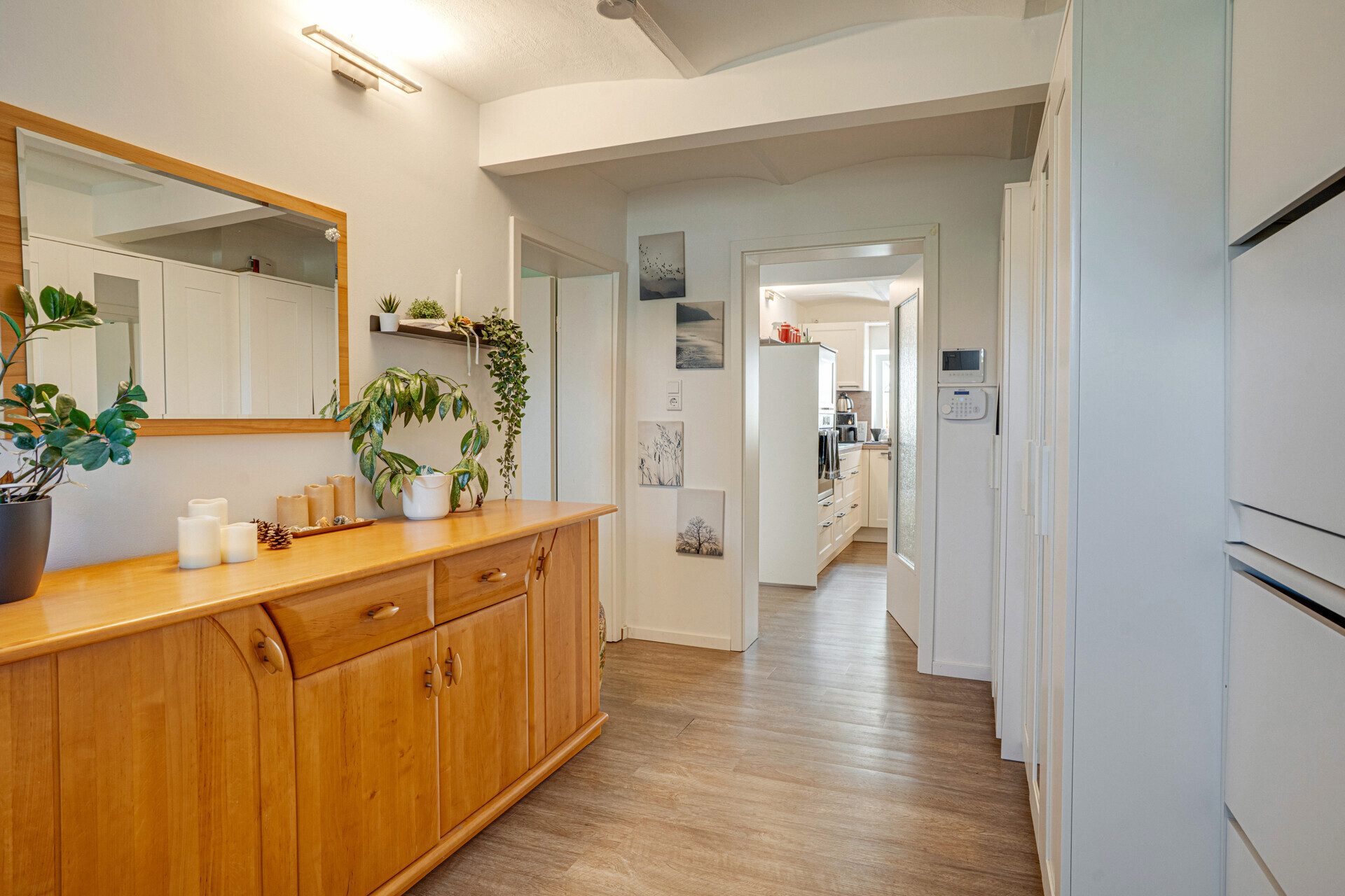 Immobilienangebot - Jübek - Alle - Ein Haus, viele Perspektiven: Zweifamilienhaus für Familie, Vermietung & mögliche Gewerbenutzung!
