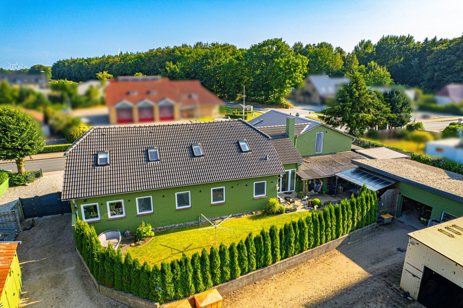 Immobilienangebot - Jübek - Alle - Ein Haus, viele Perspektiven: Zweifamilienhaus für Familie, Vermietung & mögliche Gewerbenutzung!