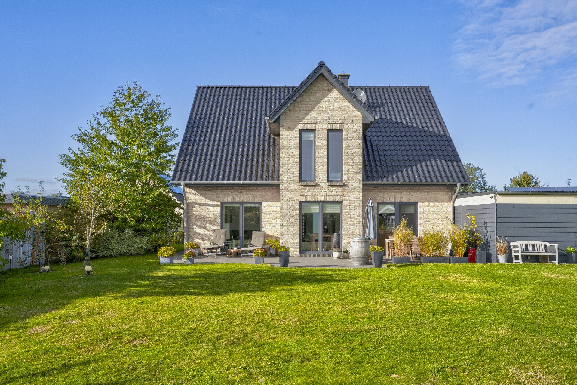 Immobilienangebot - Schafflund - Alle - Großzügiges Wohnen mit Stil, Komfort und einem herrlichen Blick ins Grüne!