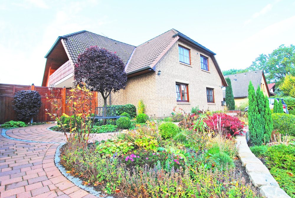 Immobilienangebot - Ellerbek - Alle - Traumhaftes Ein- bis Zweifamilienanwesen mit herrlichem Garten im ruhigen Ellerbek