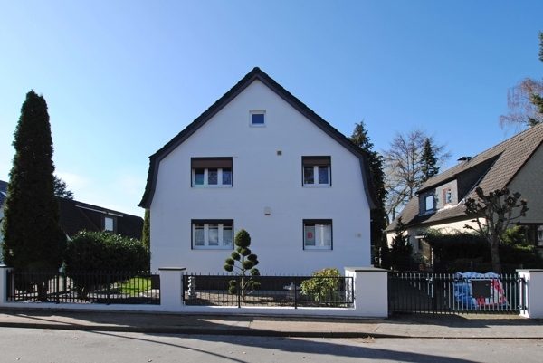 Immobilienangebot - Hamburg - Alle - Kernsaniertes Traumhaus mit viel Platz für die Familie in begehrter Lage von Lurup