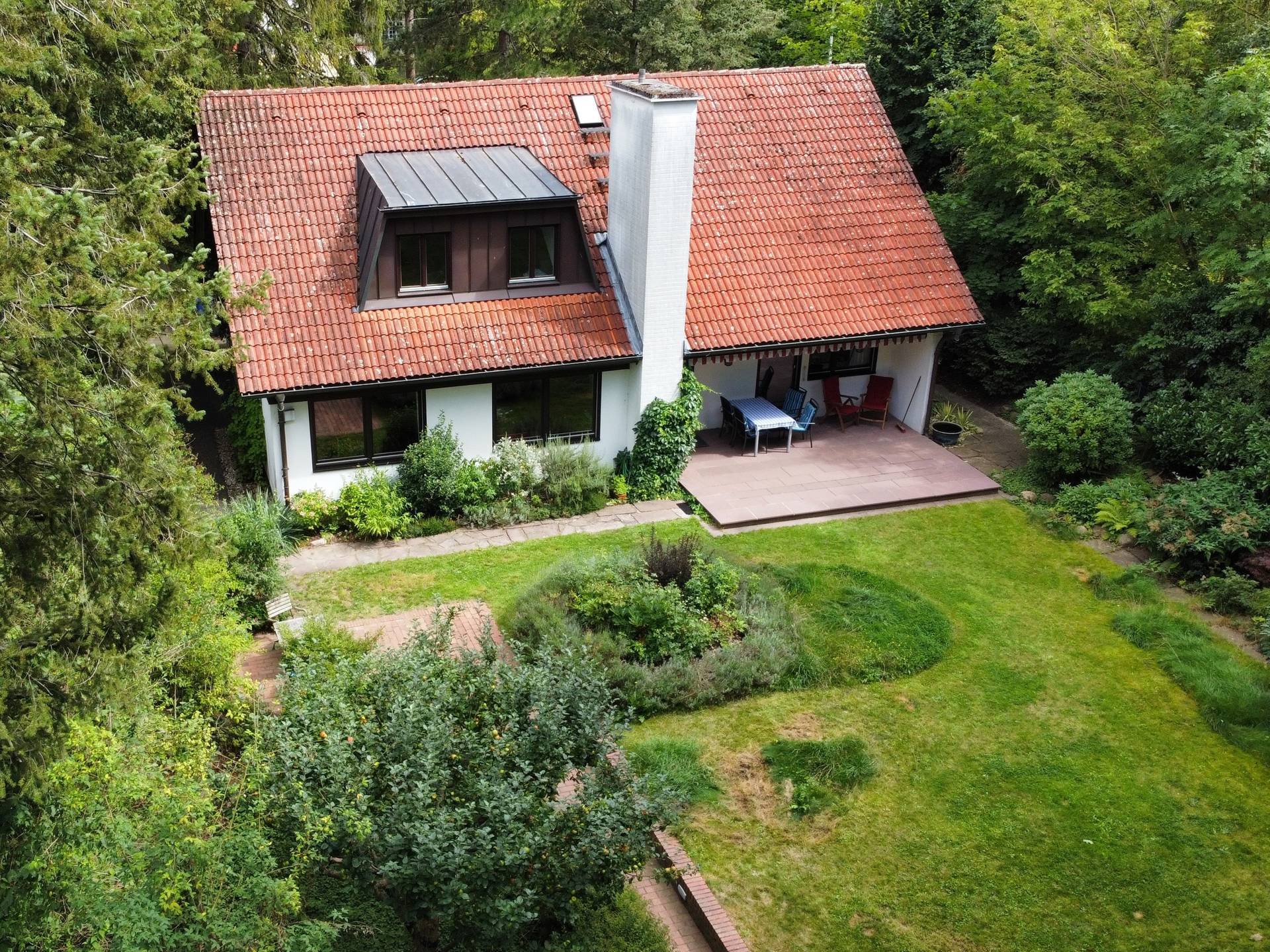 Immobilienangebot - Berlin - Alle - Bestlage Nikolassee - Großzügiges Haus auf rückwärtigem Grundstück für die große Familie