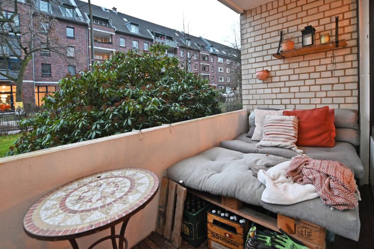 Immobilienangebot - Hamburg Winterhude - Alle - Winterhude, Nähe Goldbekplatz: 
Gemütliche Hochparterre-Wohnung mit Balkon