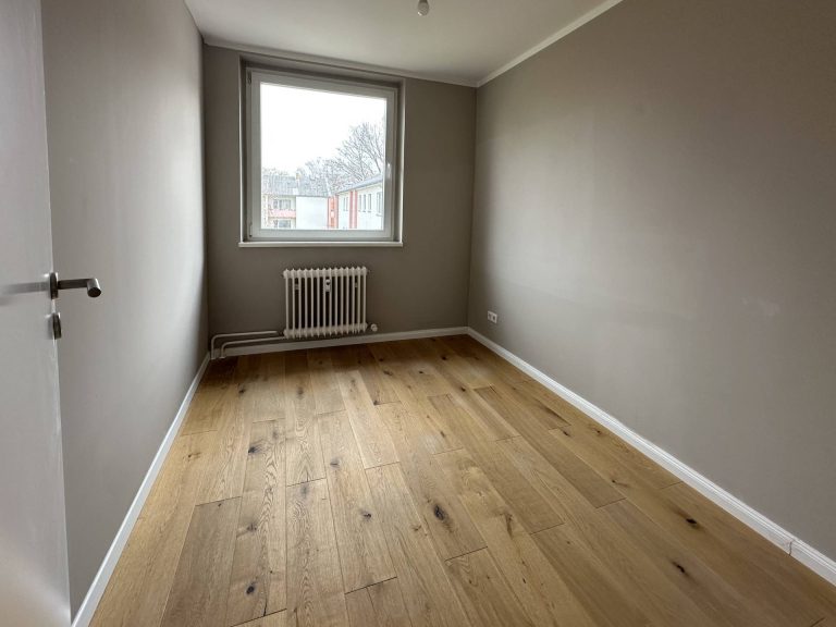 Immobilienangebot - Berlin - Alle - Renovierte Balkonwohnung mit schönem Blick nach Westen - ruhig und dennoch zentral in Alt-Buckow