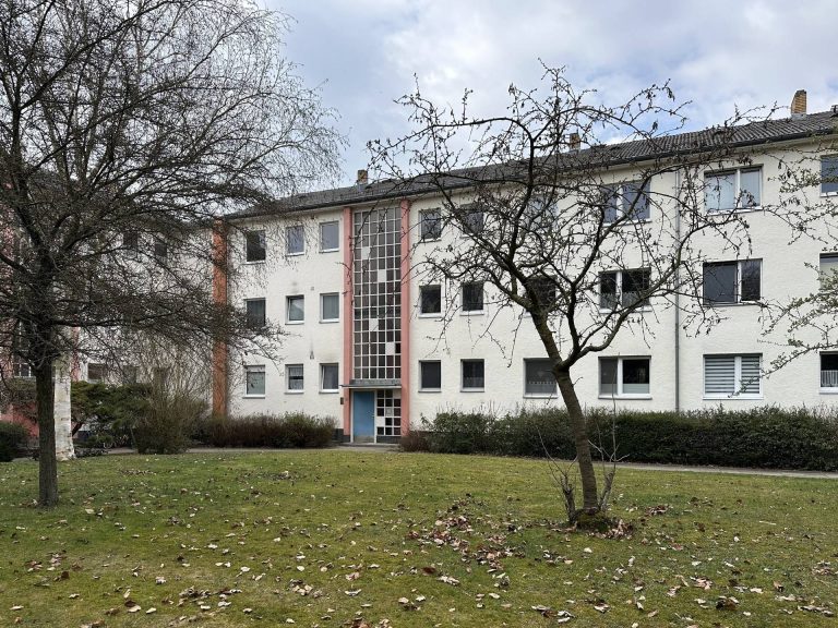 Immobilienangebot - Berlin - Alle - Renovierte Balkonwohnung mit schönem Blick nach Westen - ruhig und dennoch zentral in Alt-Buckow