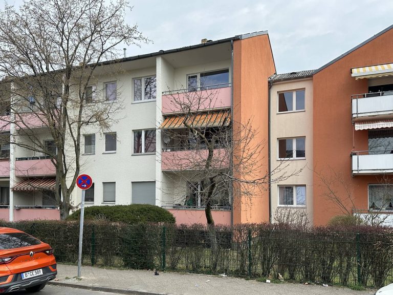 Immobilienangebot - Berlin - Alle - Renovierte Balkonwohnung mit schönem Blick nach Westen - ruhig und dennoch zentral in Alt-Buckow