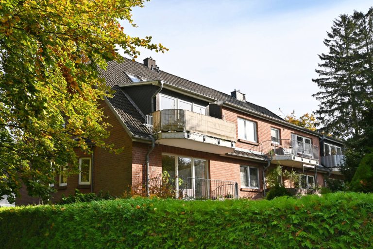 Immobilienangebot - Pinneberg - Alle - Sonnige ETW mit Süd-Balkon und PKW-Stellplatz im ruhigen Quellental I Zuverlässig vermietet