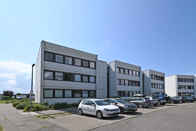 Immobilienangebot - Fehmarn - Alle - Traumhafte Ferienwohnung mit Stellplatz direkt am beliebten Südstrand auf Fehmarn.