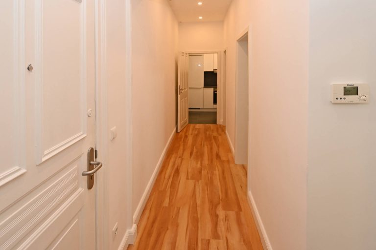 Immobilienangebot - Hamburg - Alle - Schöne und frisch sanierte 3-Zimmer-Erdgeschosswohnung im begehrten Hamburg-Eppendorf