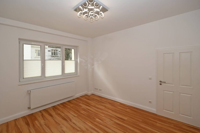Immobilienangebot - Hamburg - Alle - Schöne und frisch sanierte 3-Zimmer-Erdgeschosswohnung im begehrten Hamburg-Eppendorf