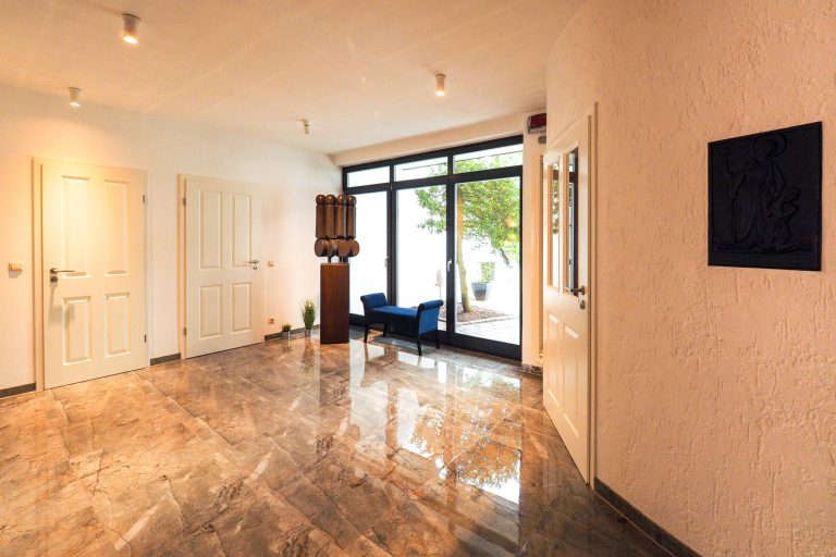 Immobilienangebot - Trittau - Alle - Ein Ort zum Leben und Arbeiten - großzügiges Anwesen bei Hamburg mit vielen Möglichkeiten