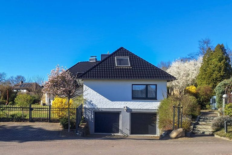 Immobilienangebot - Trittau - Alle - Ein Ort zum Leben und Arbeiten - großzügiges Anwesen bei Hamburg mit vielen Möglichkeiten