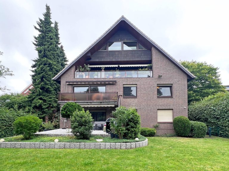 Immobilienangebot - Hamburg - Alle - Nähe Niendorf-Markt | Schöne Etagenwohnung mit Südwest-Balkon und Stellplatz vor der Haustür