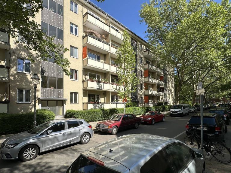 Immobilienangebot - Berlin - Alle - Rheingauviertel -  2,5 Zimmer-Balkonwohnung zwischen Rüdesheimer und Breitenbachplatz
