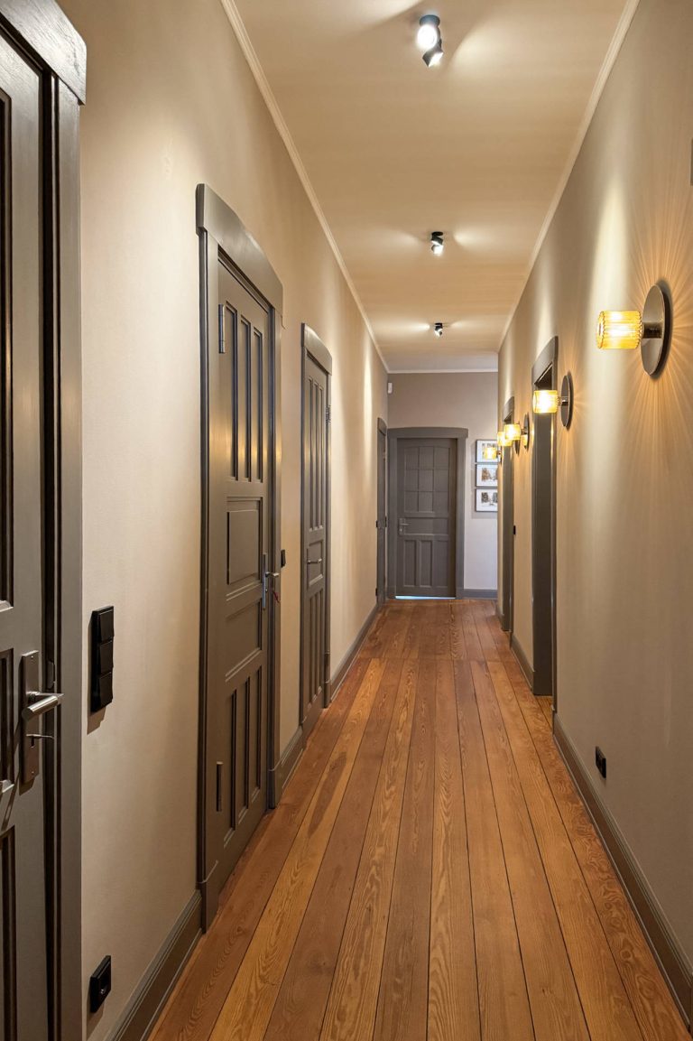 Immobilienangebot - Hamburg Winterhude - Alle - Luxuriöse Altbauwohnung mit Stil – großzügiges Wohnerlebnis in bester Lage